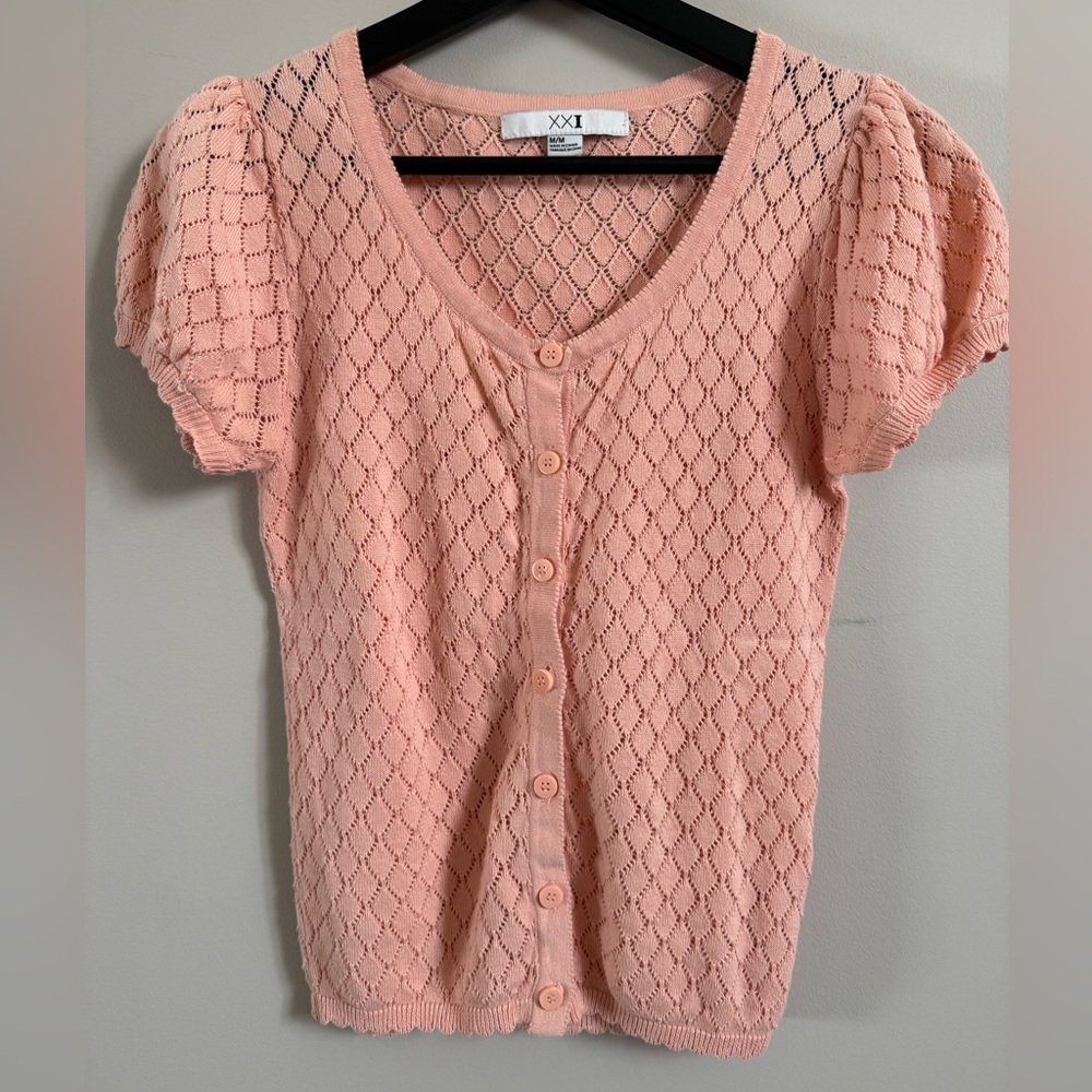 FOREVER 21 Short Balloon-Sleeve Peach Pink Cotton button down | Women’s Size M